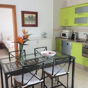 https://aires-de-mar.puertodelcarmen-hotels.org